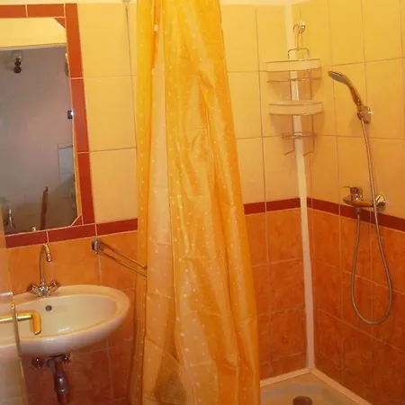 Διαμέρισμα Varoskut Apartman *